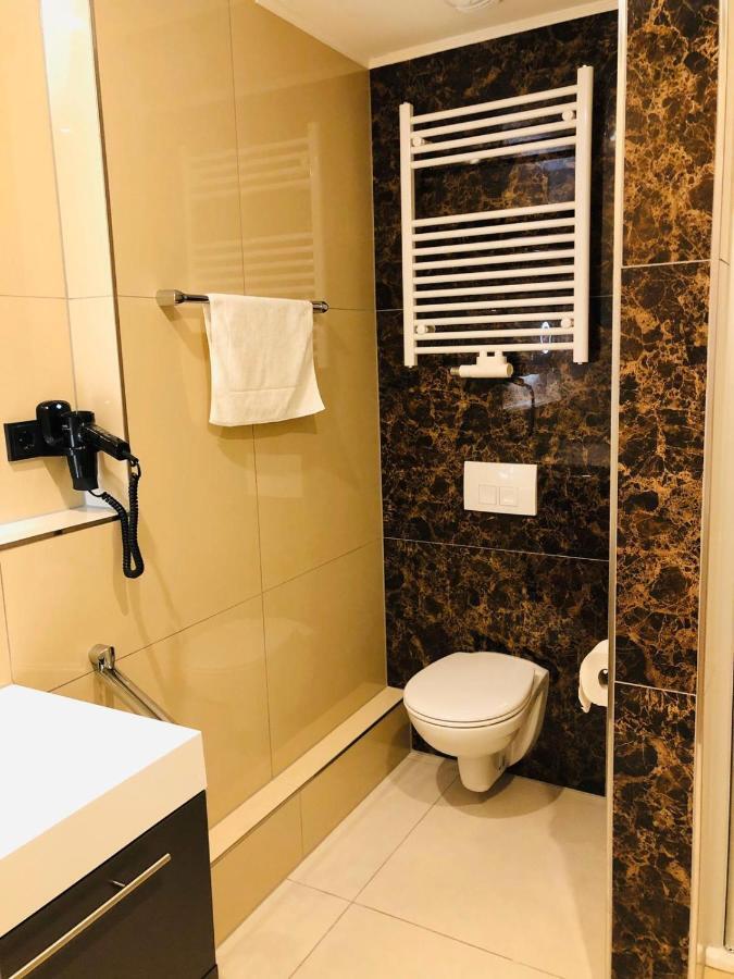 Elbgalerie Hotel ハンブルク エクステリア 写真