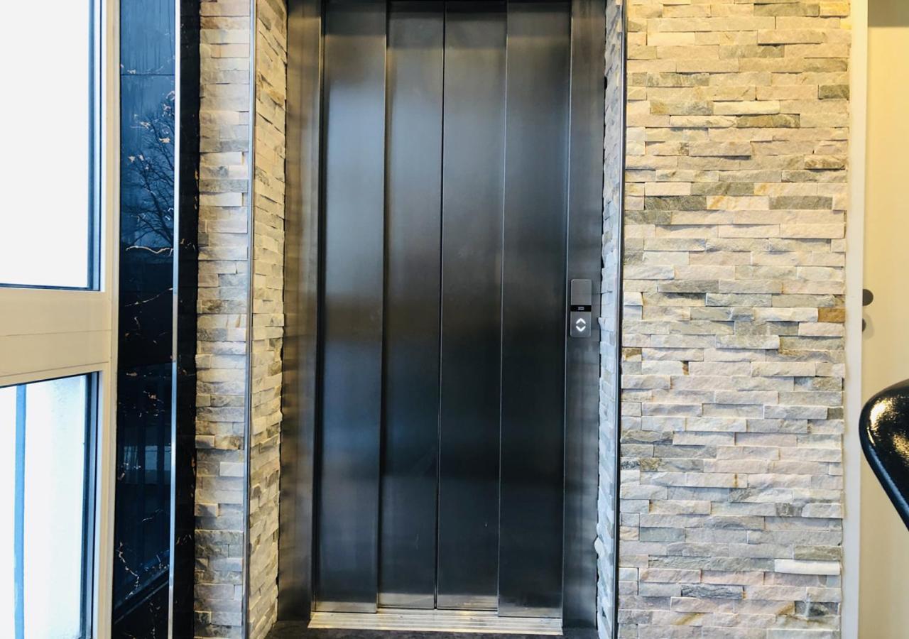 Elbgalerie Hotel ハンブルク エクステリア 写真