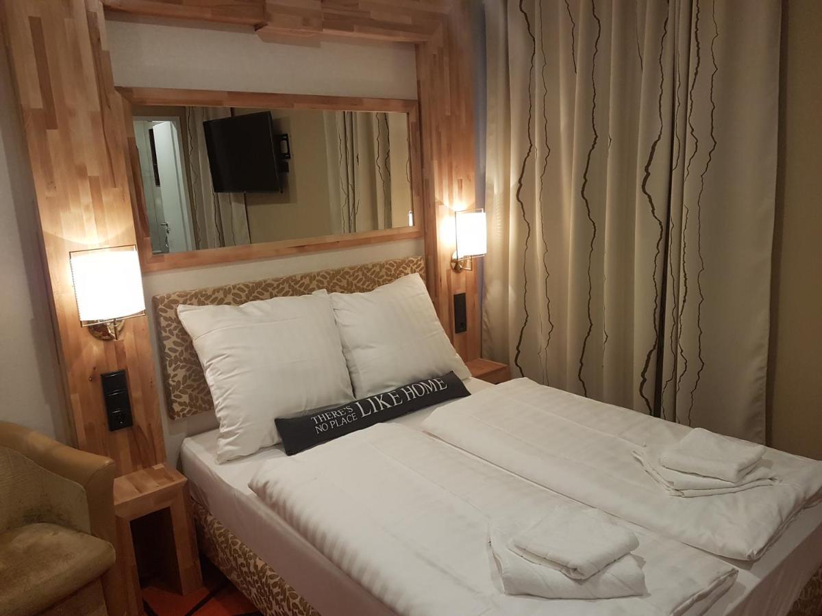 Elbgalerie Hotel ハンブルク エクステリア 写真
